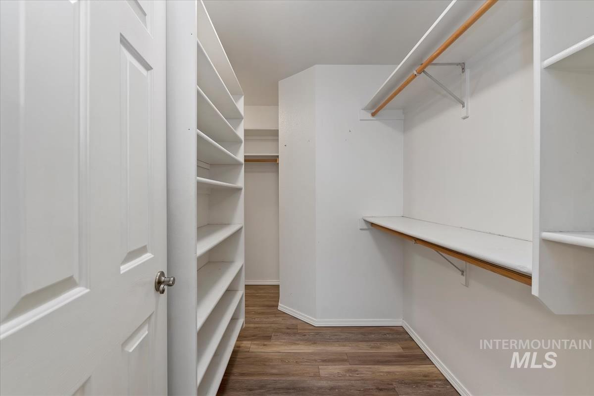 2415 S Georgetown Way, Boise, Idaho 83709, 3 Bedrooms, 2 Bathrooms, Residential For Sale, Price $589,500,MLS 98977422