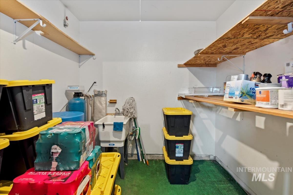 2415 S Georgetown Way, Boise, Idaho 83709, 3 Bedrooms, 2 Bathrooms, Residential For Sale, Price $589,500,MLS 98977422