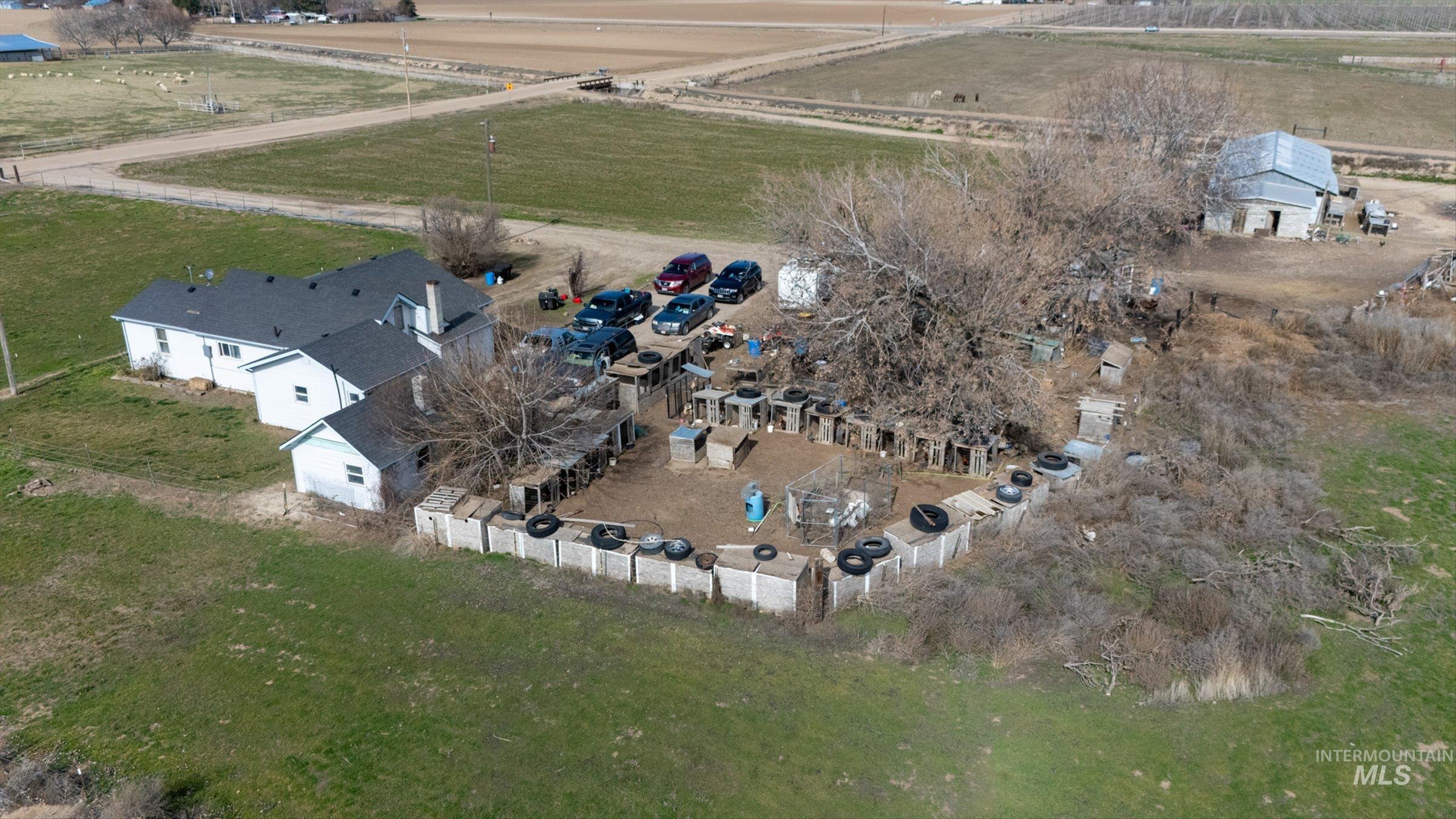 20286 Travis Rd, Wilder, Idaho 83676-5544, 3 Bedrooms, 1 Bathroom, Residential For Sale, Price $774,999,MLS 98977423