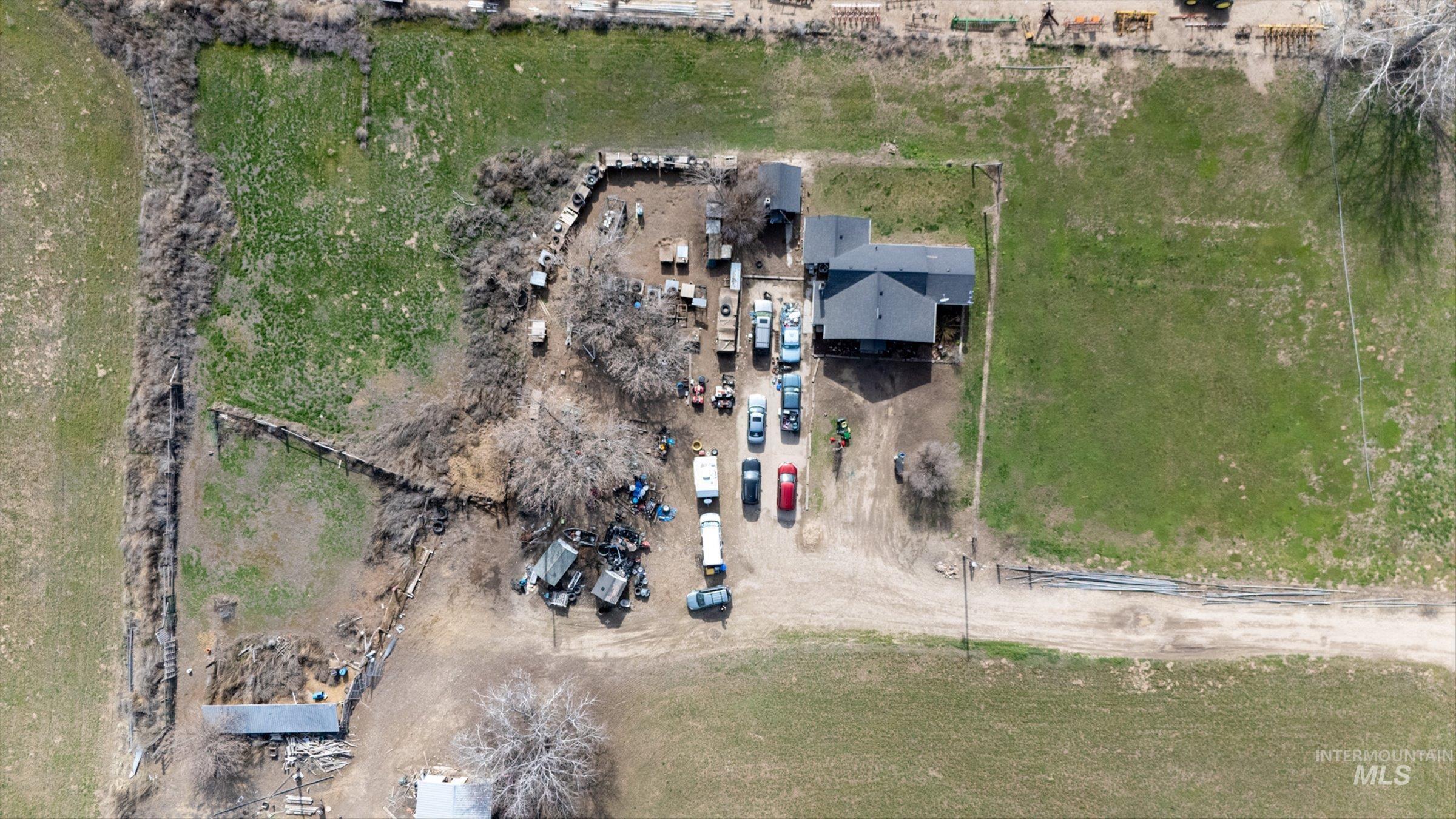 20286 Travis Rd, Wilder, Idaho 83676-5544, 3 Bedrooms, 1 Bathroom, Residential For Sale, Price $774,999,MLS 98977423