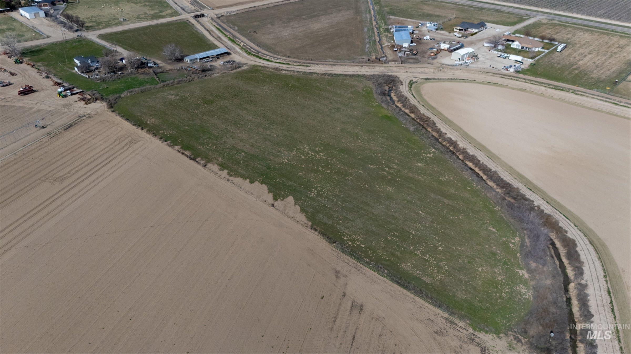 20286 Travis Rd, Wilder, Idaho 83676-5544, 3 Bedrooms, 1 Bathroom, Residential For Sale, Price $774,999,MLS 98977423