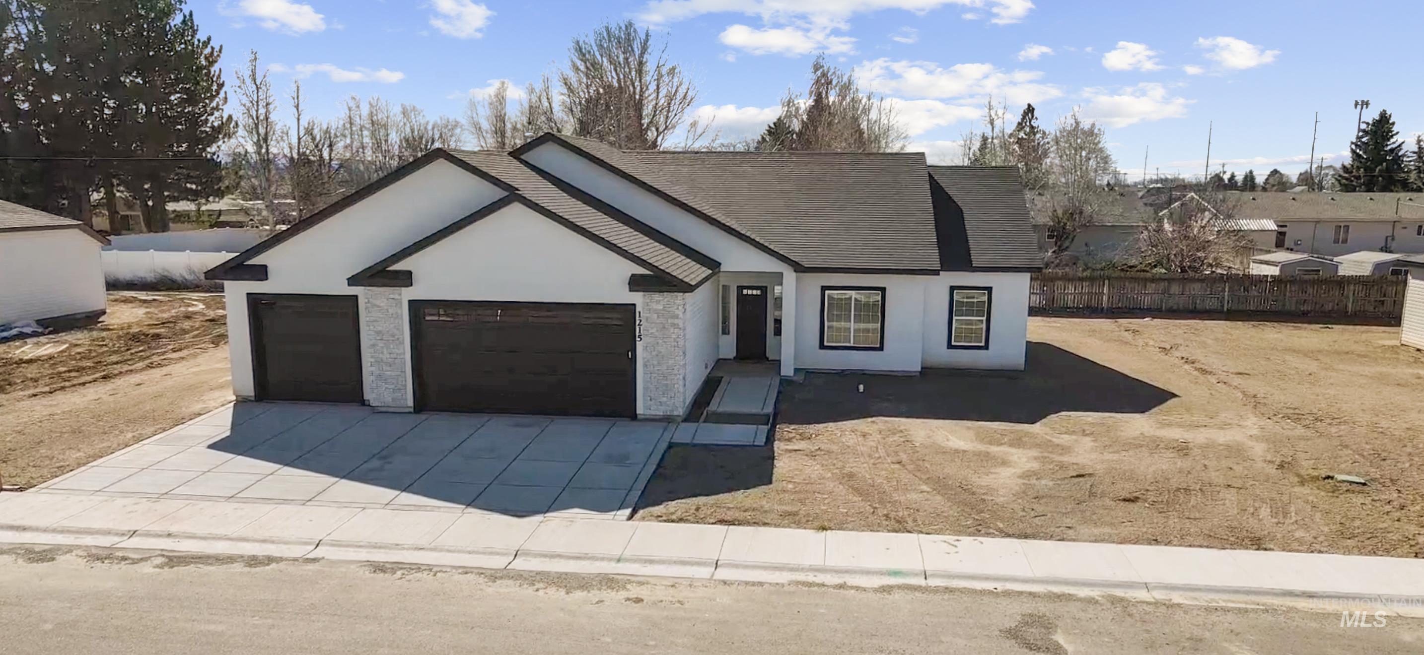 1215 Copper Drive, Rupert, Idaho 83350, 4 Bedrooms, 2 Bathrooms, Residential For Sale, Price $425,000, 98977424
