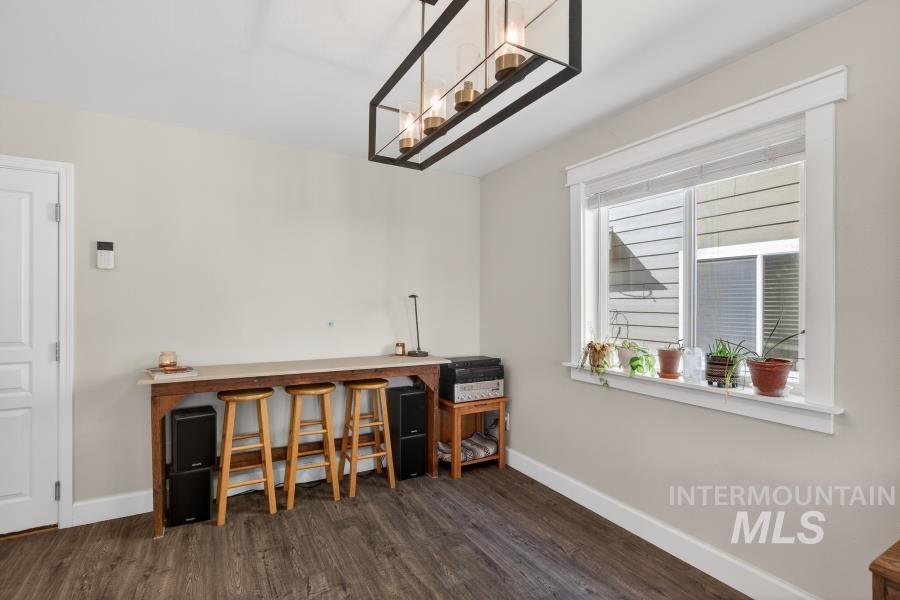 1342 Bristol, Moscow, Idaho 83843, 3 Bedrooms, 3 Bathrooms, Residential For Sale, Price $390,000, 98977426