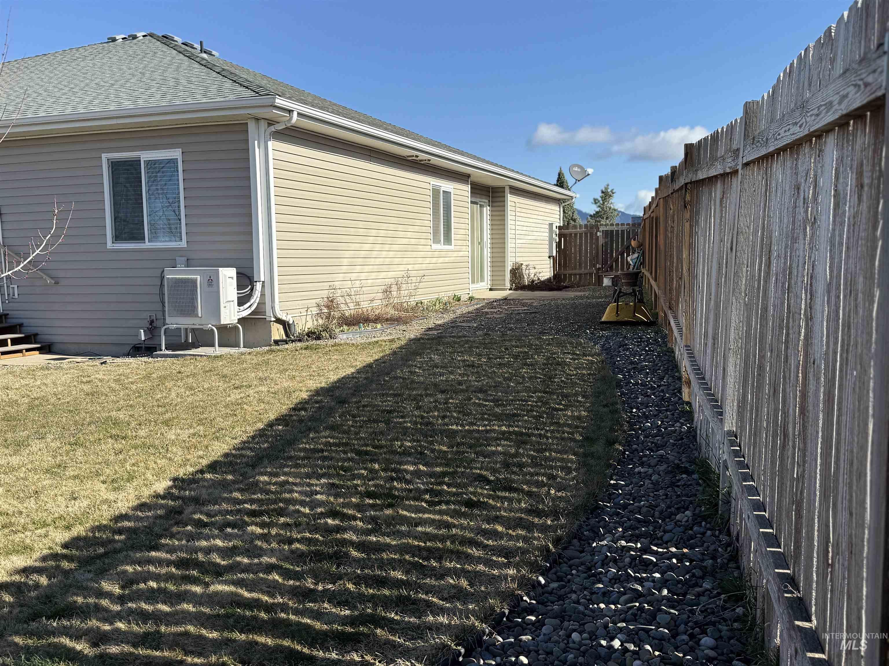 257 Pintail Ln, Moscow, Idaho 83843, 3 Bedrooms, 2 Bathrooms, Residential For Sale, Price $400,000, 98977429