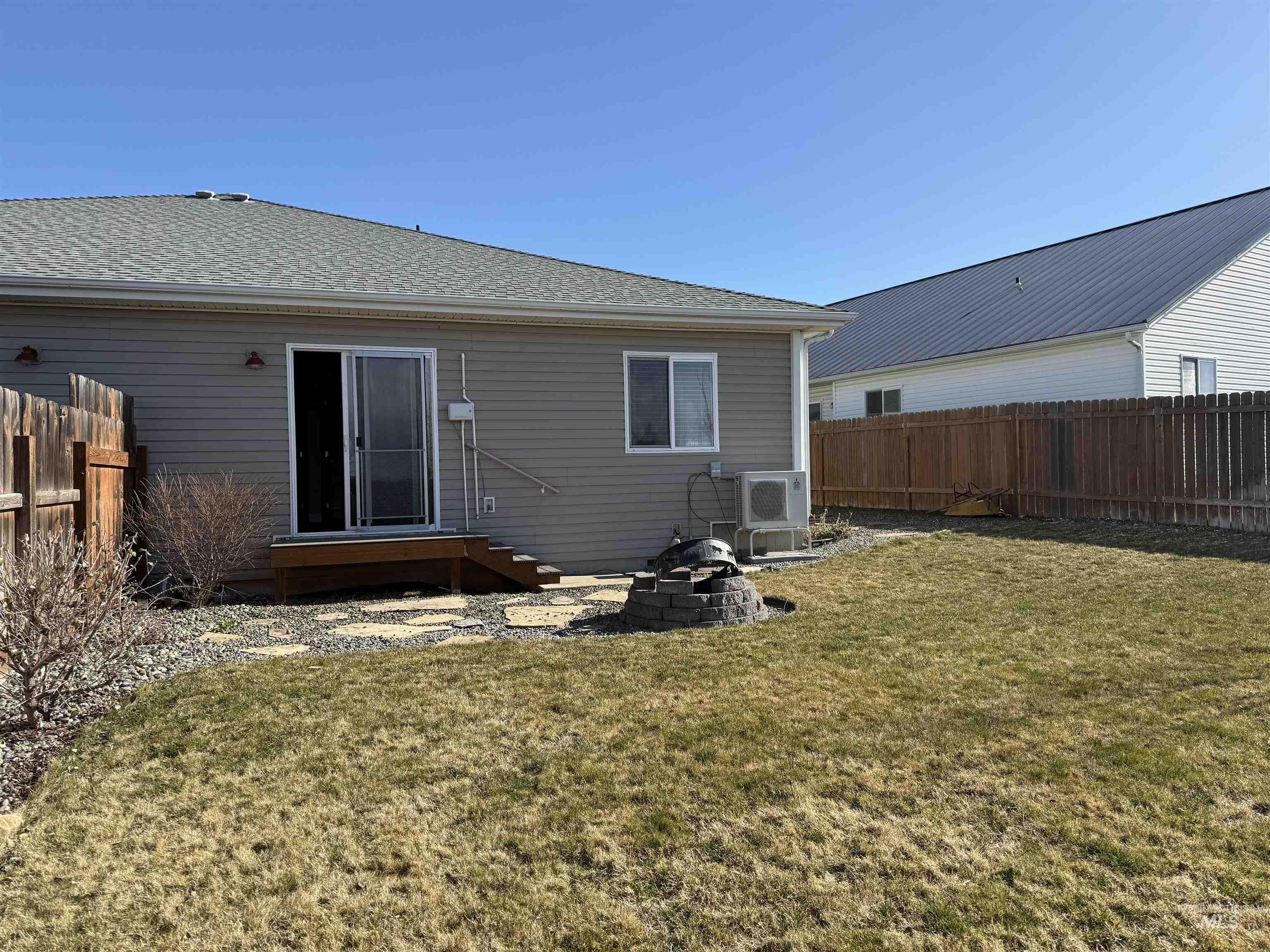 257 Pintail Ln, Moscow, Idaho 83843, 3 Bedrooms, 2 Bathrooms, Residential For Sale, Price $400,000, 98977429