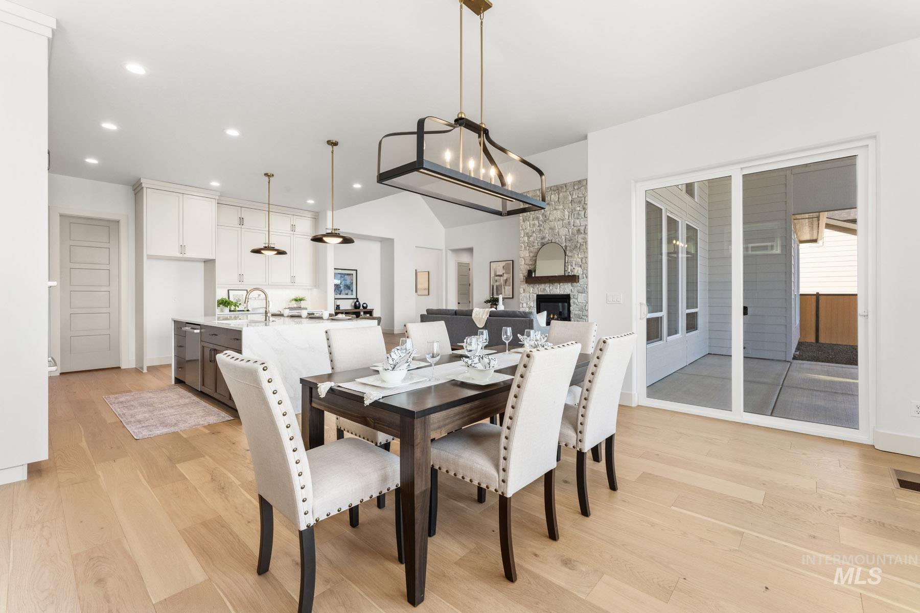 6954 Saddle Bred Way, Star, Idaho 83669, 3 Bedrooms, 3.5 Bathrooms, Residential For Sale, Price $1,026,028,MLS 98977431