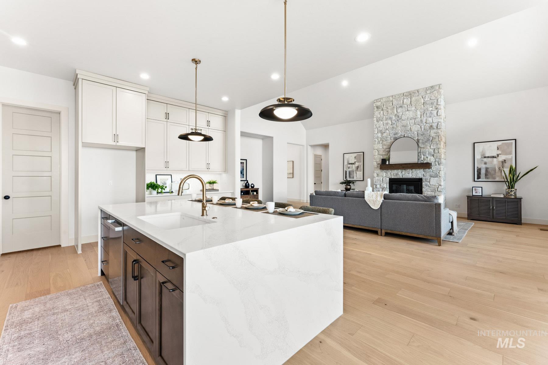 6954 Saddle Bred Way, Star, Idaho 83669, 3 Bedrooms, 3.5 Bathrooms, Residential For Sale, Price $1,026,028,MLS 98977431