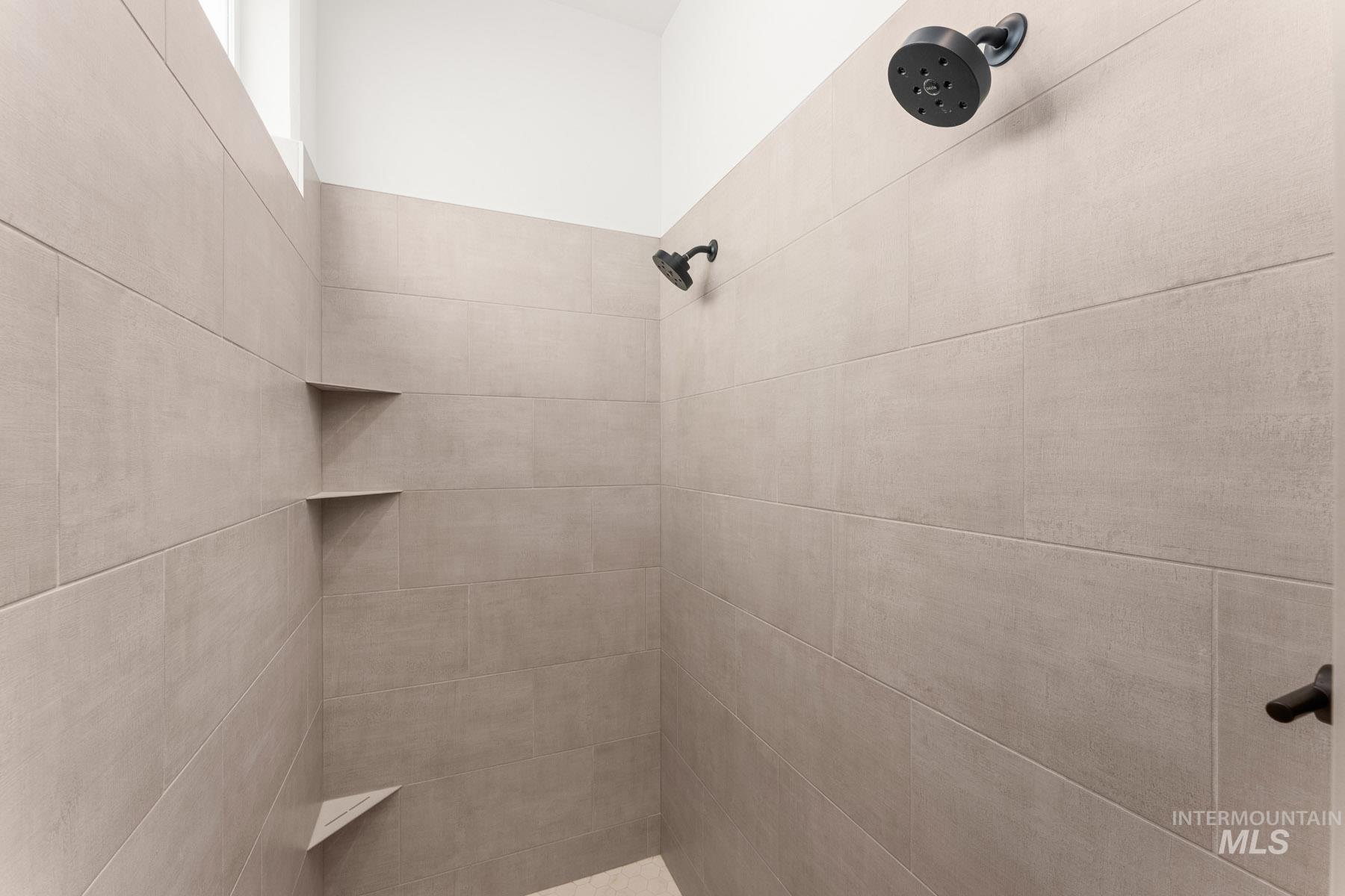 6954 Saddle Bred Way, Star, Idaho 83669, 3 Bedrooms, 3.5 Bathrooms, Residential For Sale, Price $1,026,028,MLS 98977431