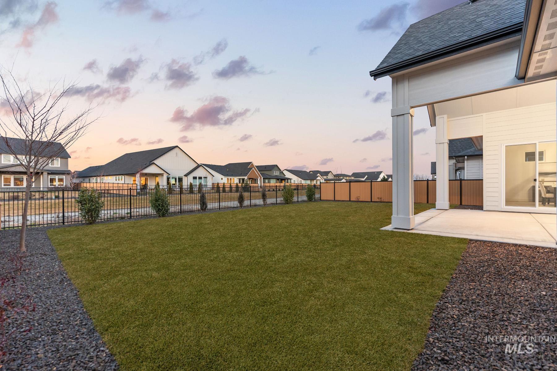 6954 Saddle Bred Way, Star, Idaho 83669, 3 Bedrooms, 3.5 Bathrooms, Residential For Sale, Price $1,026,028,MLS 98977431