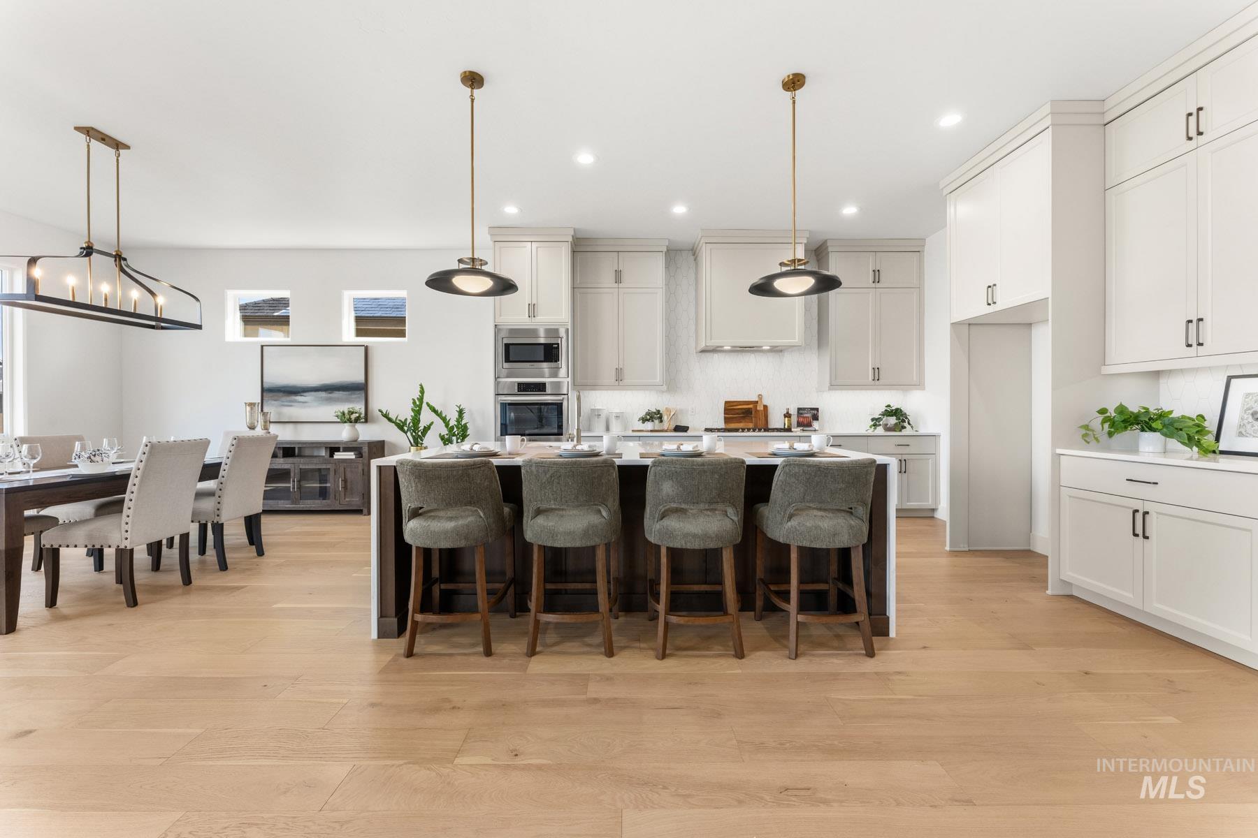 6954 Saddle Bred Way, Star, Idaho 83669, 3 Bedrooms, 3.5 Bathrooms, Residential For Sale, Price $1,026,028,MLS 98977431