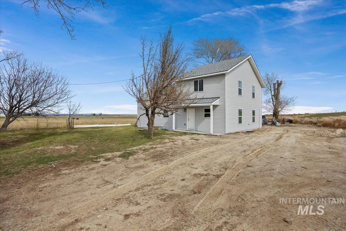 3536 N 2300 E, Filer, Idaho 83328, 3 Bedrooms, 2.5 Bathrooms, Farm & Ranch For Sale, Price $2,000,000,MLS 98977435