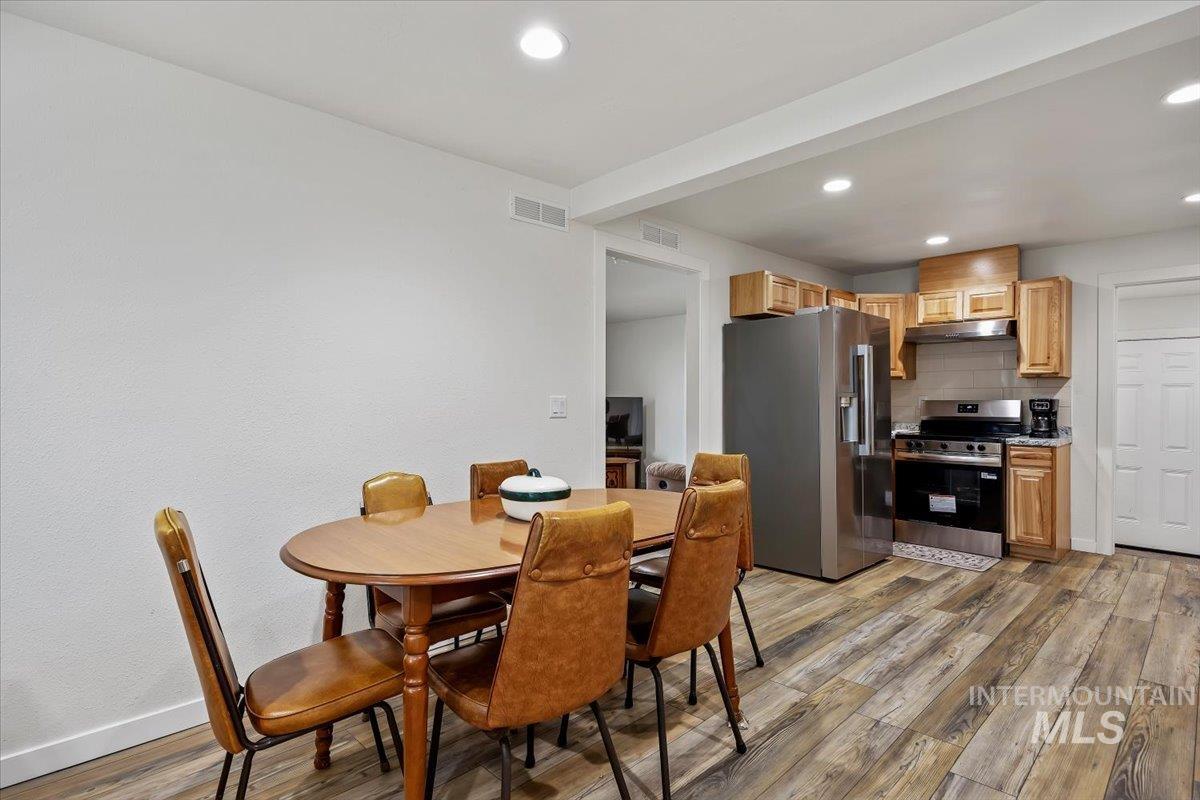 3536 N 2300 E, Filer, Idaho 83328, 3 Bedrooms, 2.5 Bathrooms, Farm & Ranch For Sale, Price $2,000,000,MLS 98977435