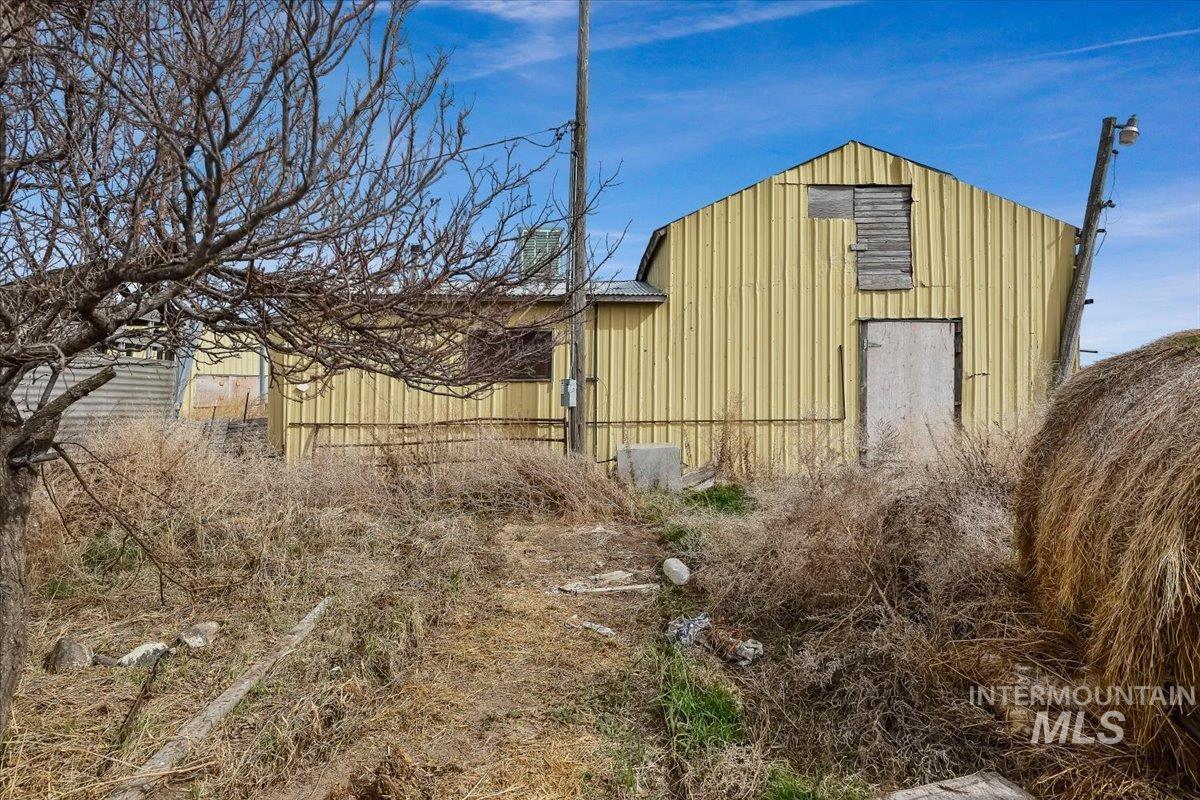 3536 N 2300 E, Filer, Idaho 83328, 3 Bedrooms, 2.5 Bathrooms, Farm & Ranch For Sale, Price $2,000,000,MLS 98977435