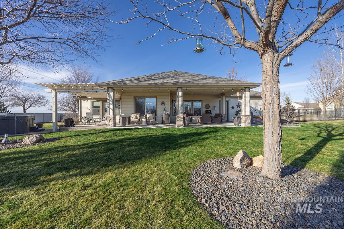 12153 W Touchrock Lane, Kuna, Idaho 83634, 3 Bedrooms, 2.5 Bathrooms, Residential For Sale, Price $707,800,MLS 98977436