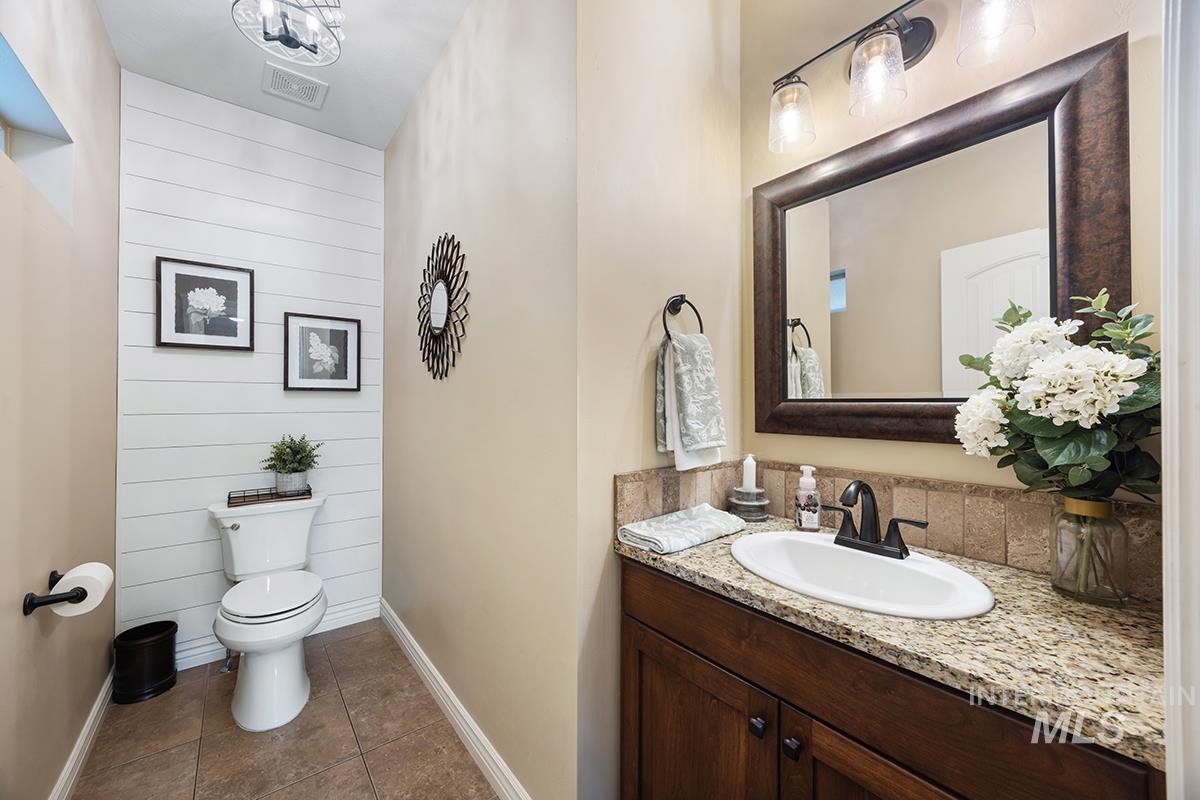 12153 W Touchrock Lane, Kuna, Idaho 83634, 3 Bedrooms, 2.5 Bathrooms, Residential For Sale, Price $707,800,MLS 98977436