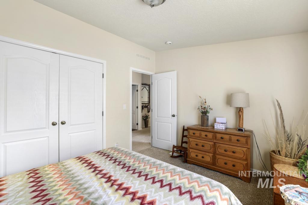 910 Moonglo Road, Buhl, Idaho 83316, 3 Bedrooms, 2 Bathrooms, Residential For Sale, Price $162,500,MLS 98977437