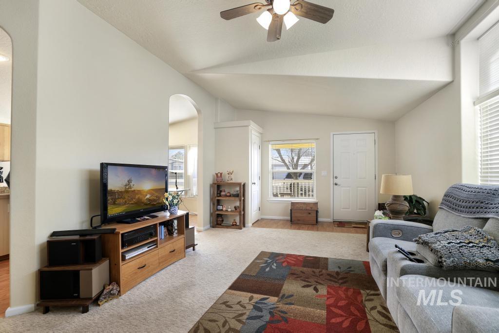 910 Moonglo Road, Buhl, Idaho 83316, 3 Bedrooms, 2 Bathrooms, Residential For Sale, Price $162,500,MLS 98977437