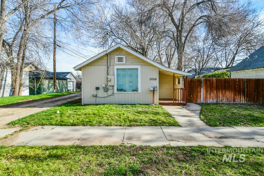 1416 5th St S, Nampa, Idaho 83651, 1 Bedroom, 1 Bathroom, Residential Income For Sale, Price $275,000,MLS 98977438