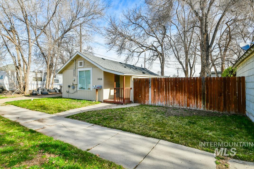1416 5th St S, Nampa, Idaho 83651, 1 Bedroom, 1 Bathroom, Residential Income For Sale, Price $275,000, 98977438