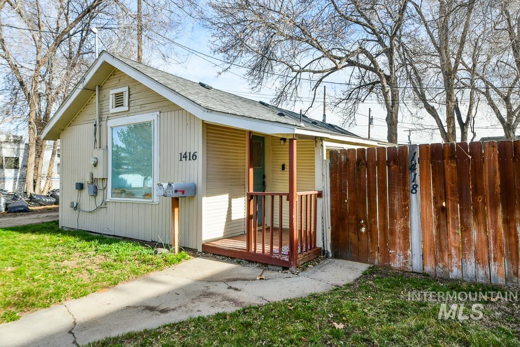 1416 5th St S, Nampa, Idaho 83651, 1 Bedroom, 1 Bathroom, Residential Income For Sale, Price $275,000, 98977438