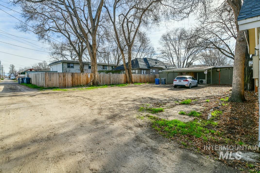 1416 5th St S, Nampa, Idaho 83651, 1 Bedroom, 1 Bathroom, Residential Income For Sale, Price $275,000, 98977438