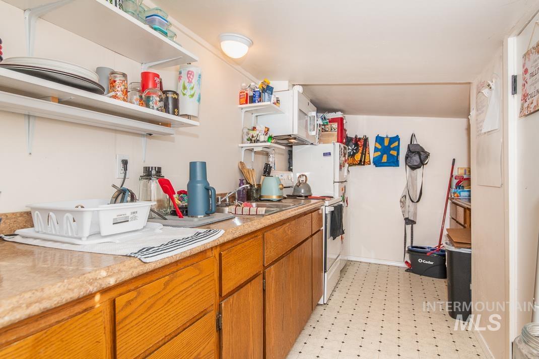 1416 5th St S, Nampa, Idaho 83651, 1 Bedroom, 1 Bathroom, Residential Income For Sale, Price $275,000, 98977438