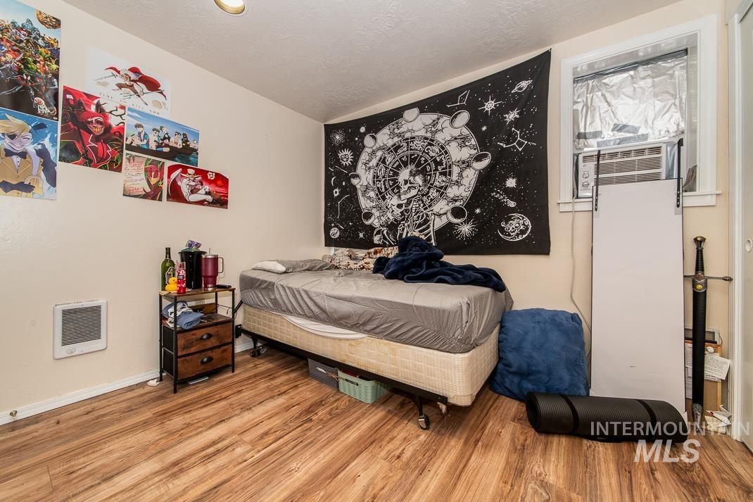 1416 5th St S, Nampa, Idaho 83651, 1 Bedroom, 1 Bathroom, Residential Income For Sale, Price $275,000, 98977438