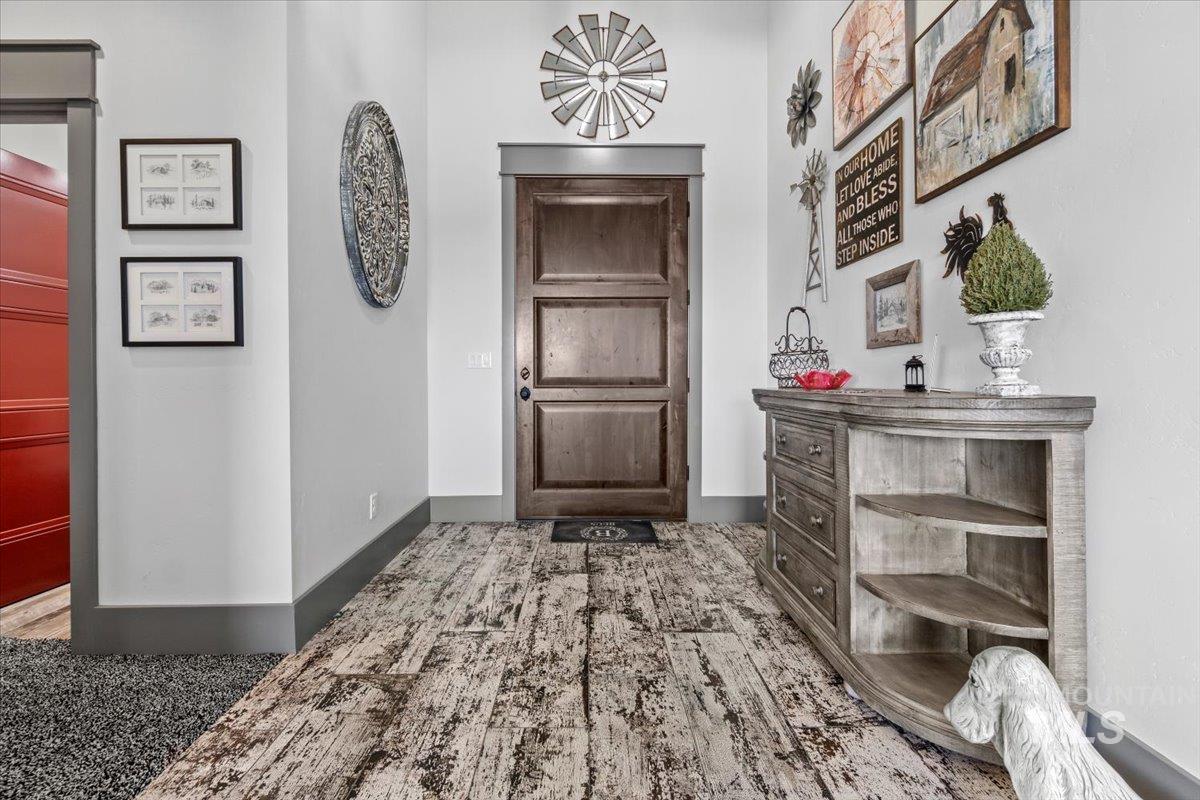 27202 Lon Davis Rd, Parma, Idaho 83660, 5 Bedrooms, 3.5 Bathrooms, Residential For Sale, Price $1,549,000, 98977445