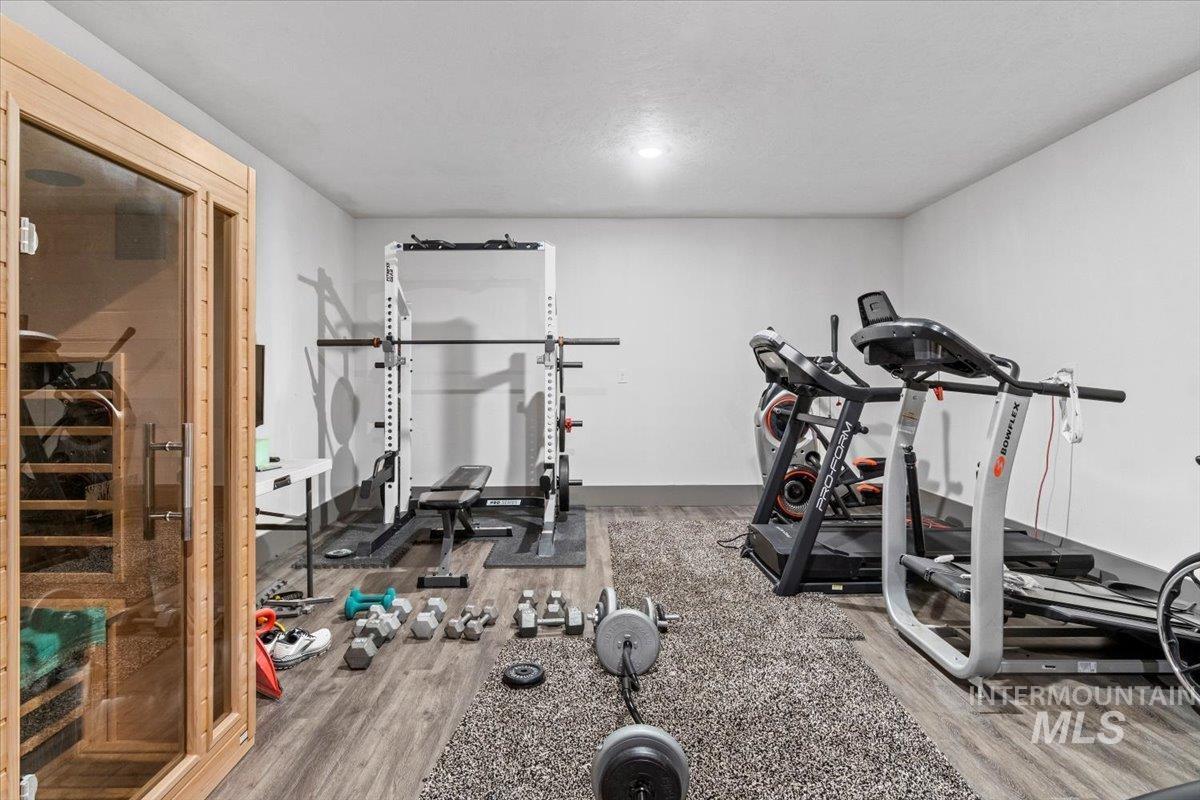 27202 Lon Davis Rd, Parma, Idaho 83660, 5 Bedrooms, 3.5 Bathrooms, Residential For Sale, Price $1,549,000, 98977445