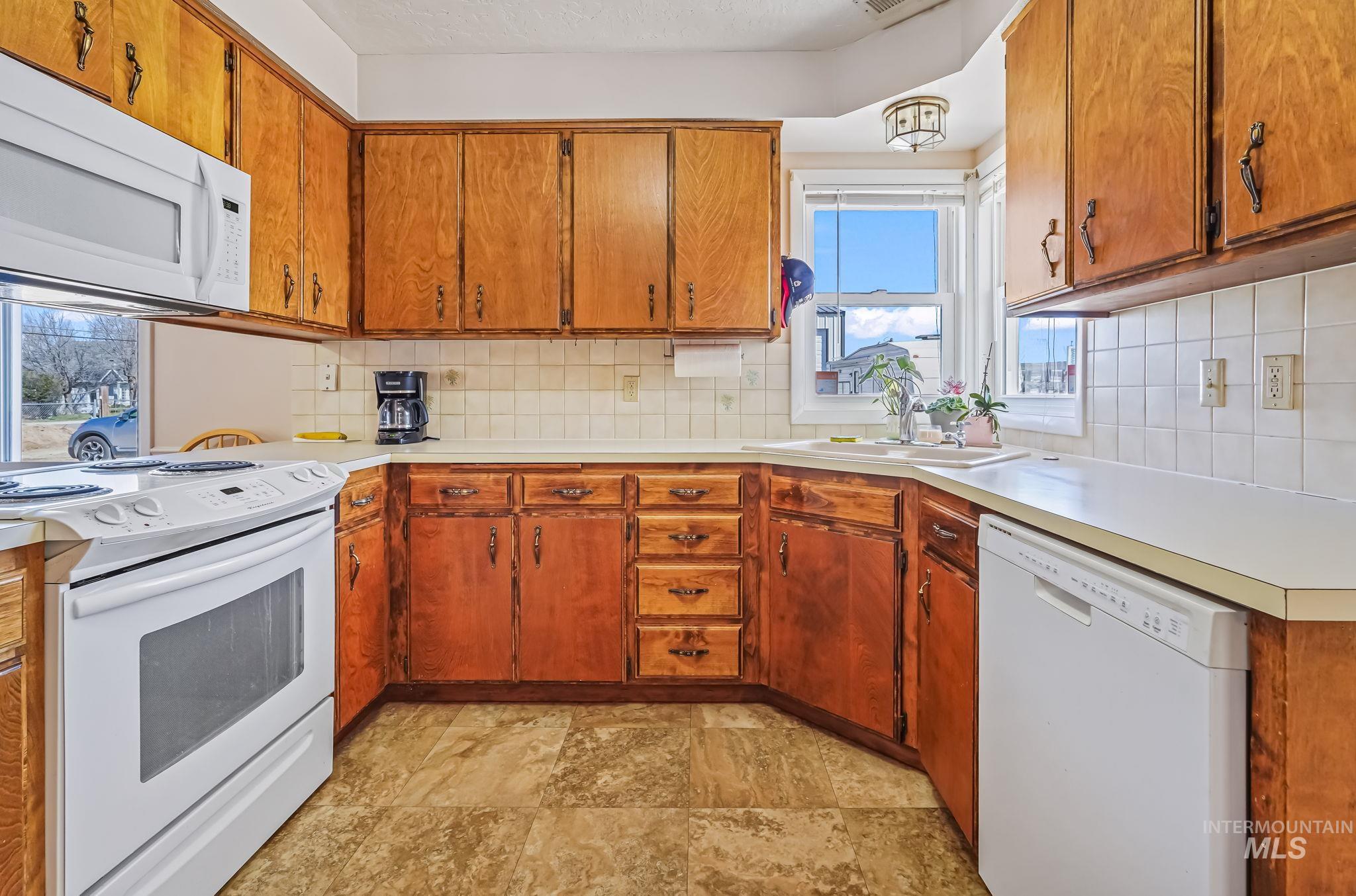7227 Birch Lane, Nampa, Idaho 83687, 4 Bedrooms, 2 Bathrooms, Residential For Sale, Price $879,900, 98977449