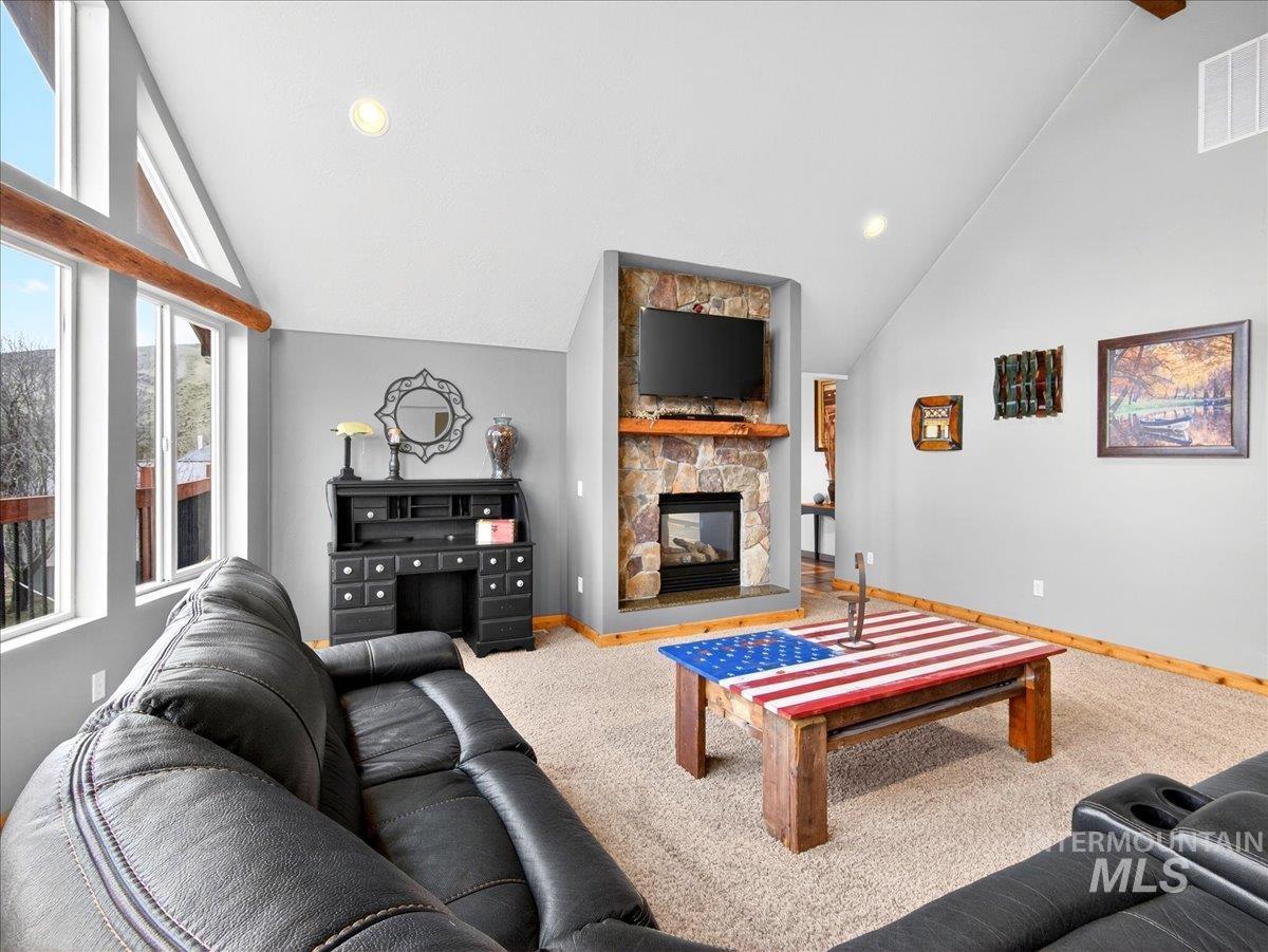 11714 Chukar Ridge Lane, Horseshoe Bend, Idaho 83629, 4 Bedrooms, 3 Bathrooms, Residential For Sale, Price $899,900, 98977452