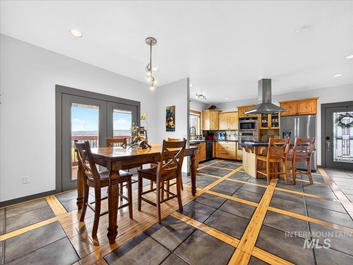 11714 Chukar Ridge Lane, Horseshoe Bend, Idaho 83629, 4 Bedrooms, 3 Bathrooms, Residential For Sale, Price $899,900, 98977452