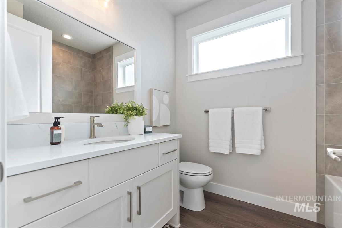 7731 W Daybreak Run Ct, Meridian, Idaho 83646, 3 Bedrooms, 2 Bathrooms, Residential For Sale, Price $599,900, 98977463