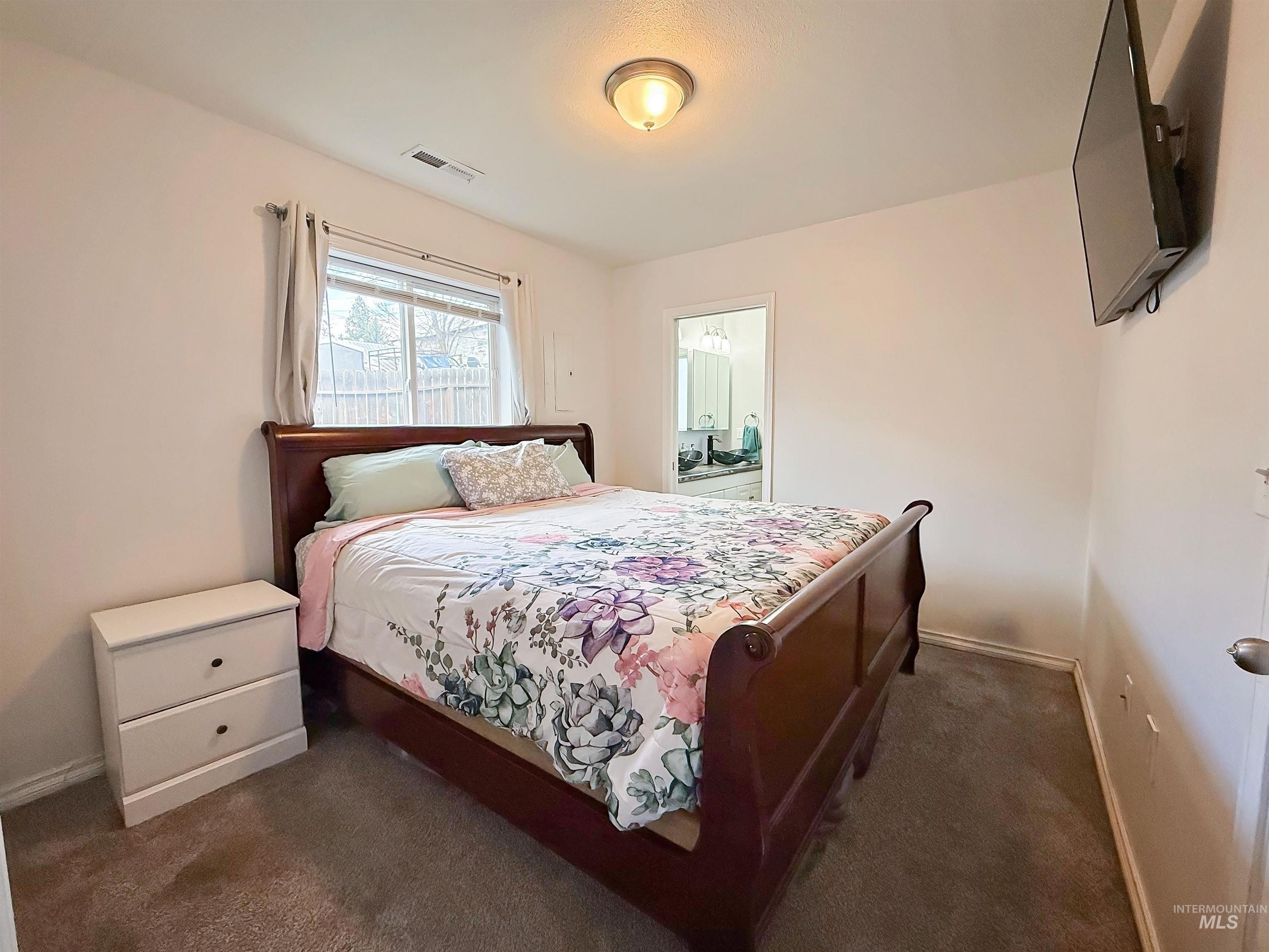 925 Pine, Potlatch, Idaho 83855, 3 Bedrooms, 2 Bathrooms, Residential For Sale, Price $307,500, 98977464