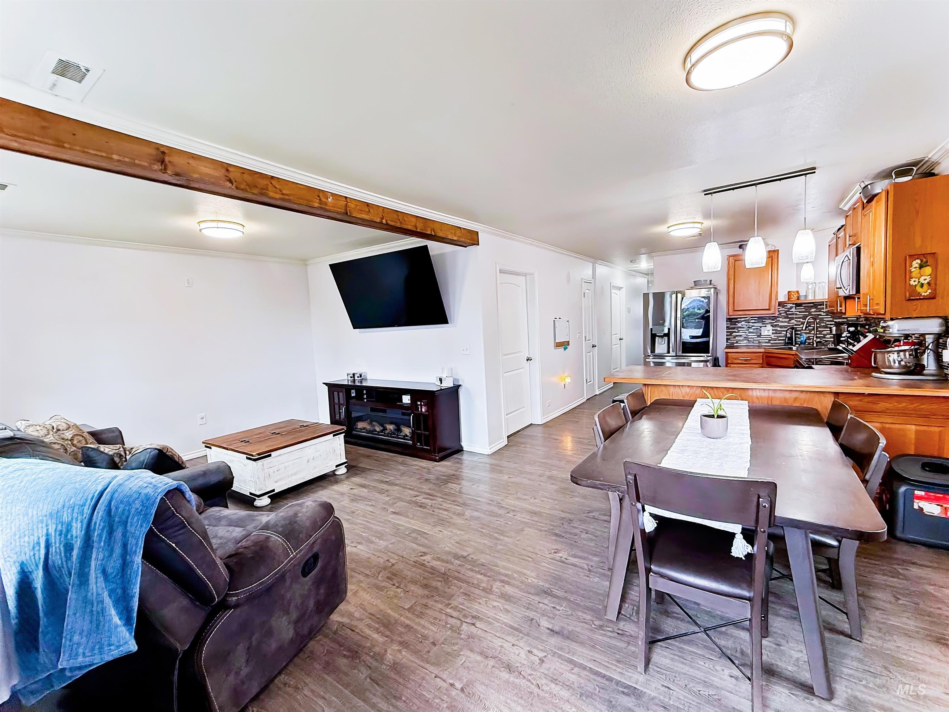 925 Pine, Potlatch, Idaho 83855, 3 Bedrooms, 2 Bathrooms, Residential For Sale, Price $307,500, 98977464