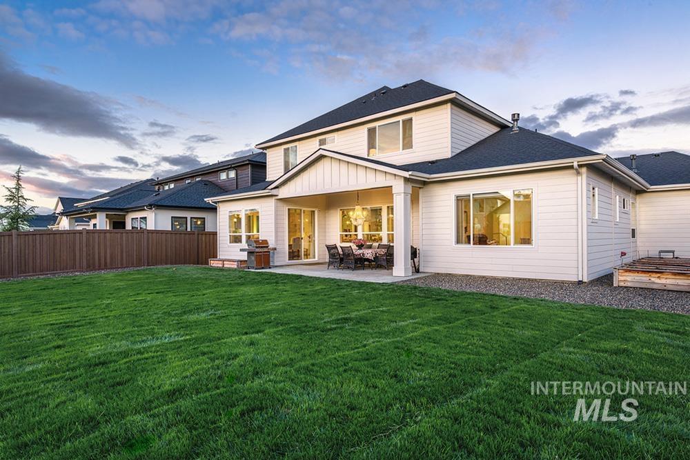 6981 N Maplestone Ave, Meridian, Idaho 83646, 6 Bedrooms, 4 Bathrooms, Residential For Sale, Price $1,195,000, 98977473