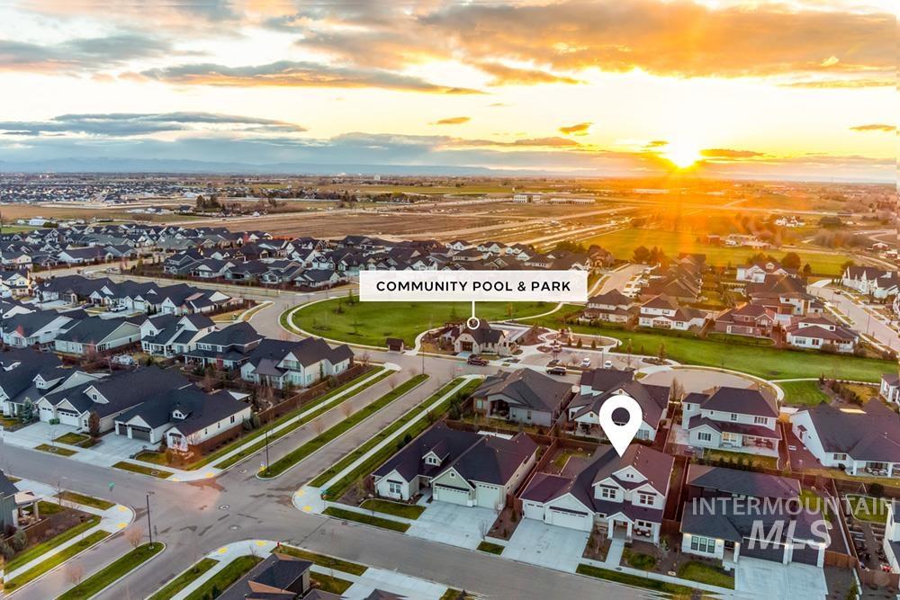 6981 N Maplestone Ave, Meridian, Idaho 83646, 6 Bedrooms, 4 Bathrooms, Residential For Sale, Price $1,195,000, 98977473