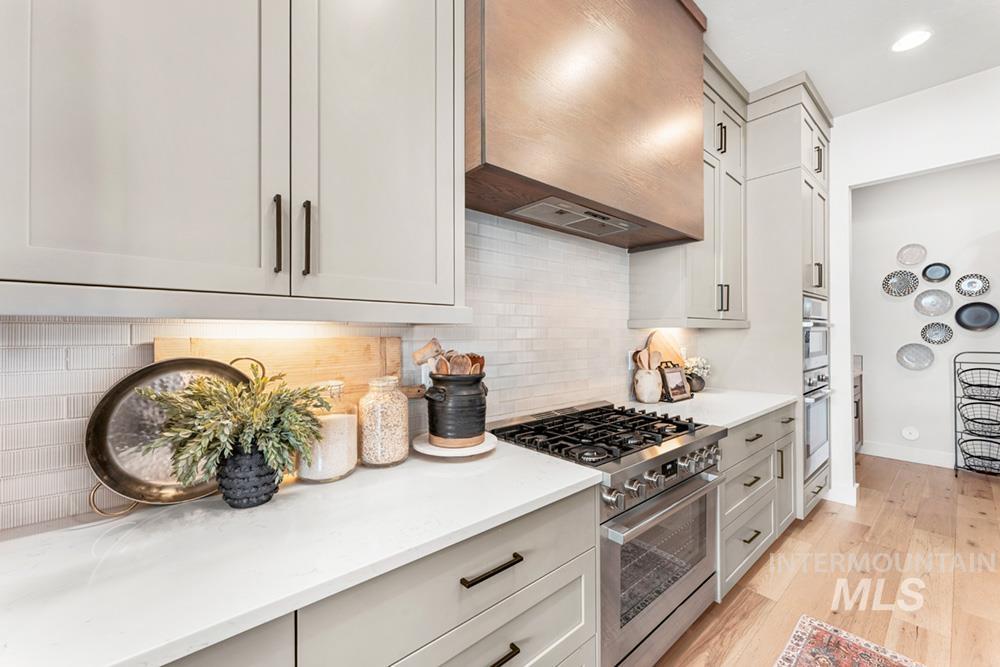 6981 N Maplestone Ave, Meridian, Idaho 83646, 6 Bedrooms, 4 Bathrooms, Residential For Sale, Price $1,195,000, 98977473