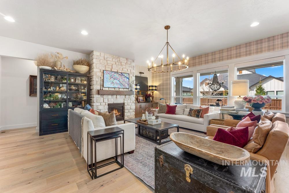 6981 N Maplestone Ave, Meridian, Idaho 83646, 6 Bedrooms, 4 Bathrooms, Residential For Sale, Price $1,195,000, 98977473