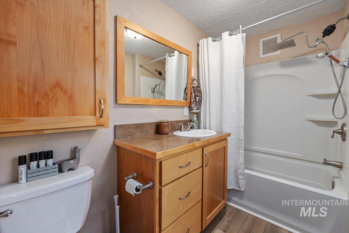 347 Polk Street, Twin Falls, Idaho 83301, 3 Bedrooms, 1 Bathroom, Residential For Sale, Price $239,000,MLS 98977474