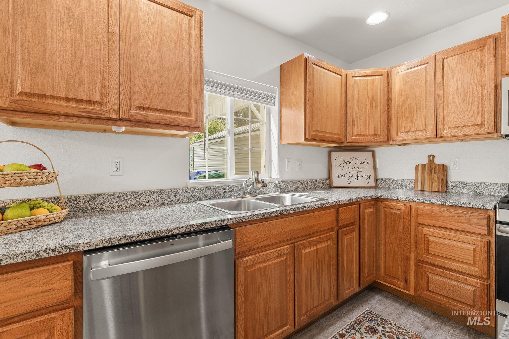 226 1St. Avenue, Lewiston, Idaho 83501, 3 Bedrooms, 2.5 Bathrooms, Residential For Sale, Price $399,000,MLS 98977475