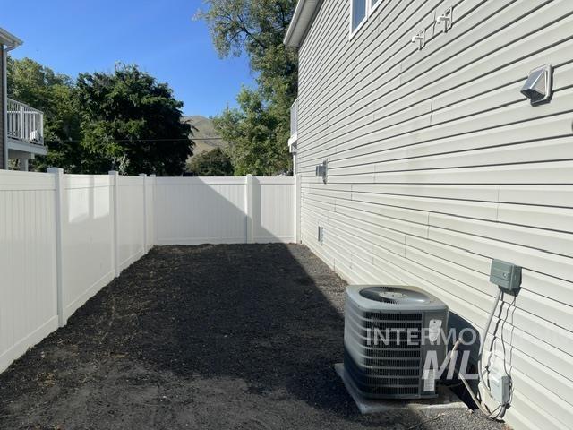 226 1St. Avenue, Lewiston, Idaho 83501, 3 Bedrooms, 2.5 Bathrooms, Residential For Sale, Price $425,000,MLS 98977475