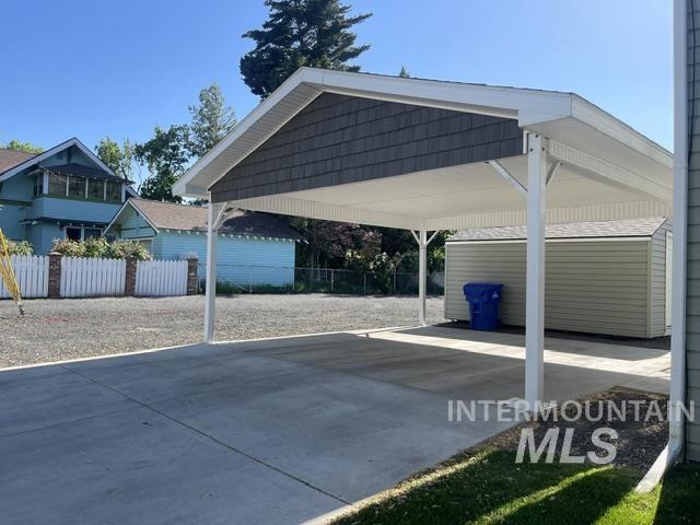 226 1St. Avenue, Lewiston, Idaho 83501, 3 Bedrooms, 2.5 Bathrooms, Residential For Sale, Price $425,000,MLS 98977475