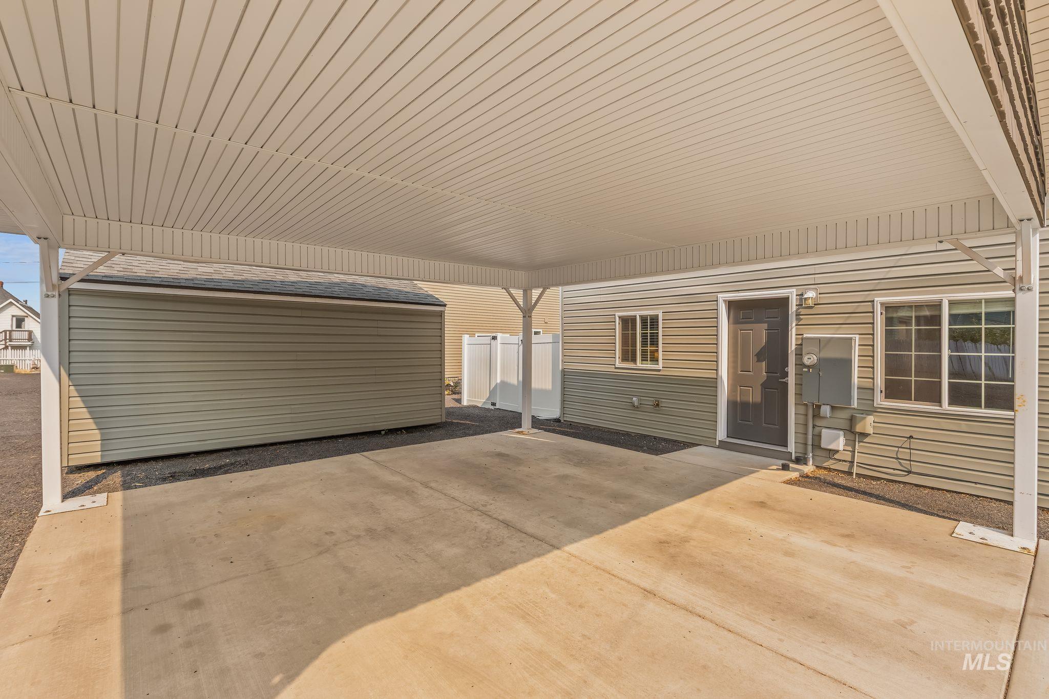 226 1St. Avenue, Lewiston, Idaho 83501, 3 Bedrooms, 2.5 Bathrooms, Residential For Sale, Price $399,000,MLS 98977475