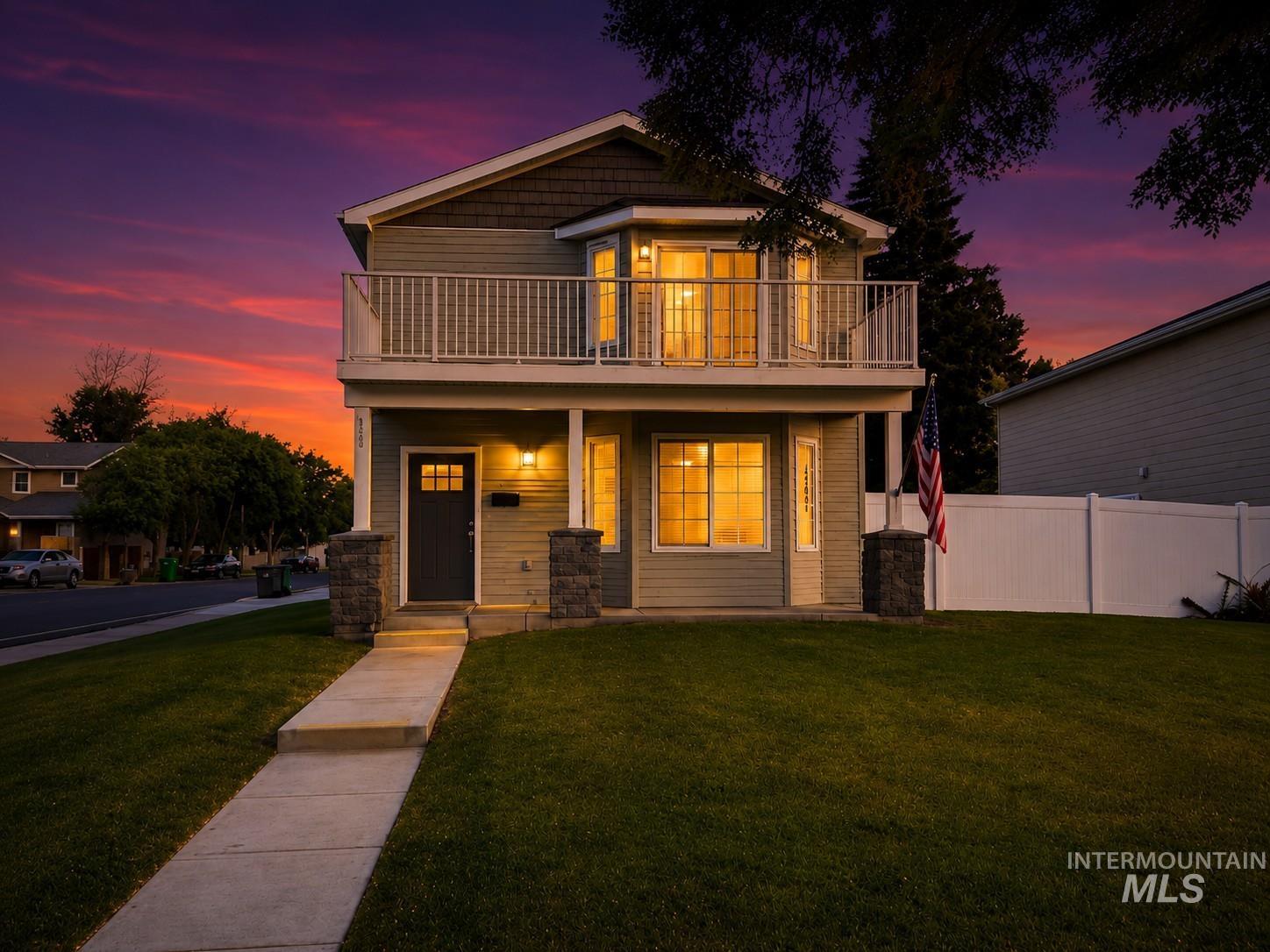 226 1St. Avenue, Lewiston, Idaho 83501, 3 Bedrooms, 2.5 Bathrooms, Residential For Sale, Price $399,000,MLS 98977475