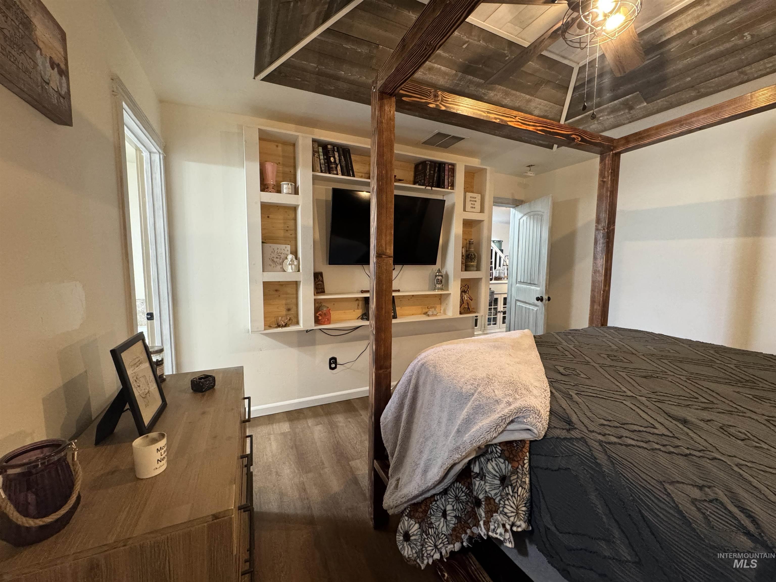 817 Owl Court, Jerome, Idaho 83338, 4 Bedrooms, 2 Bathrooms, Residential For Sale, Price $459,000, 98977476