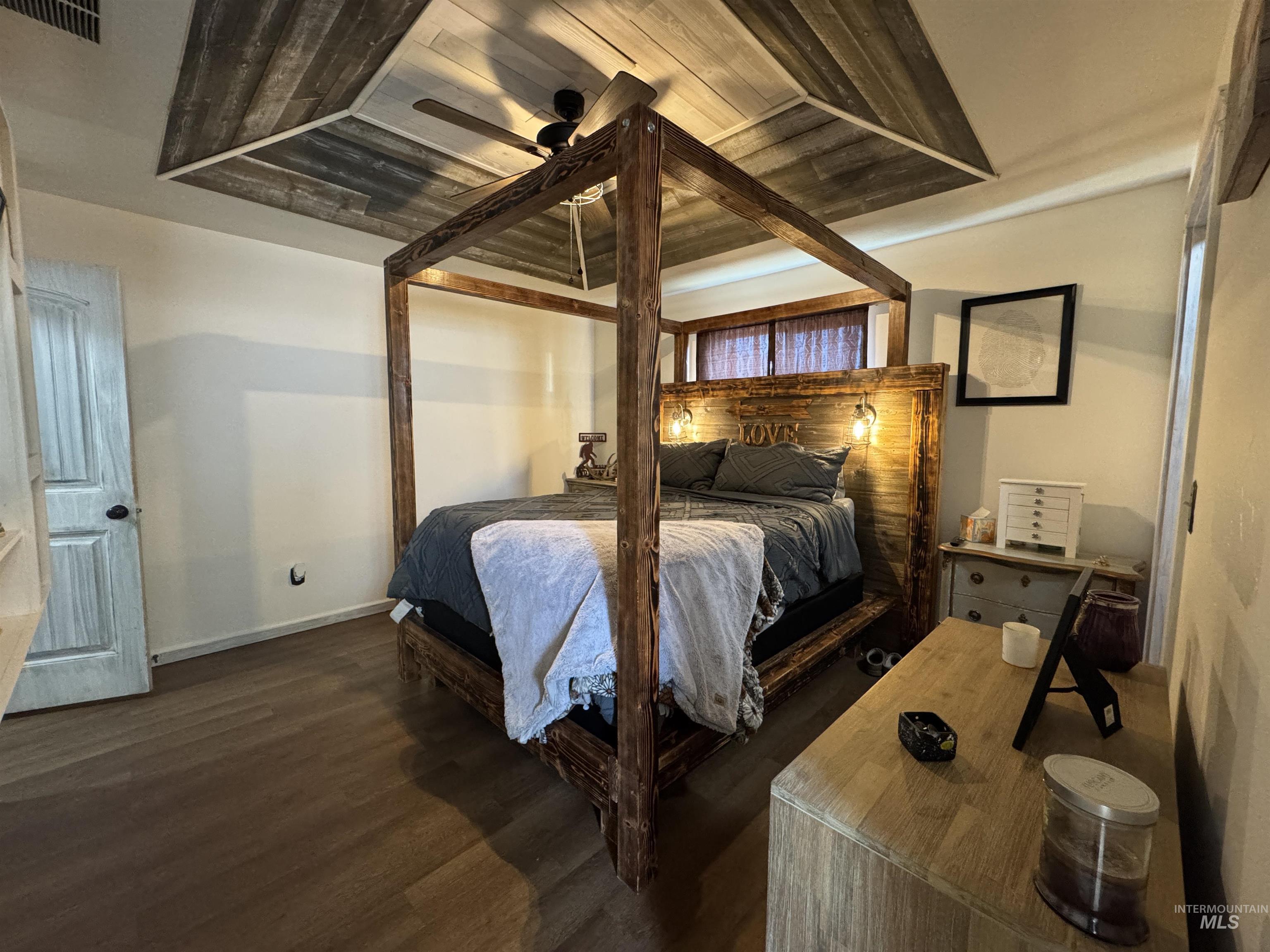 817 Owl Court, Jerome, Idaho 83338, 4 Bedrooms, 2 Bathrooms, Residential For Sale, Price $459,000, 98977476