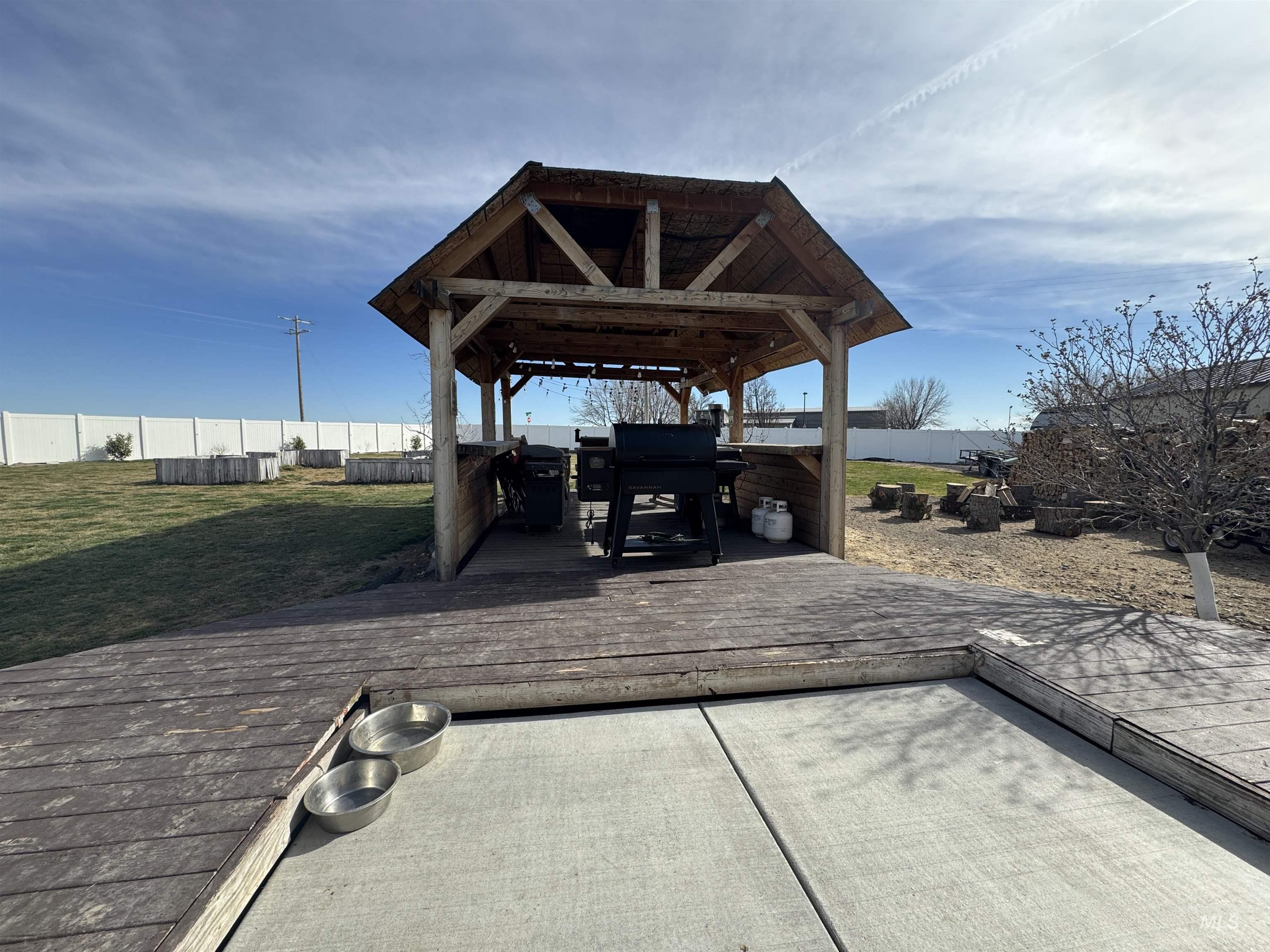 817 Owl Court, Jerome, Idaho 83338, 4 Bedrooms, 2 Bathrooms, Residential For Sale, Price $459,000, 98977476