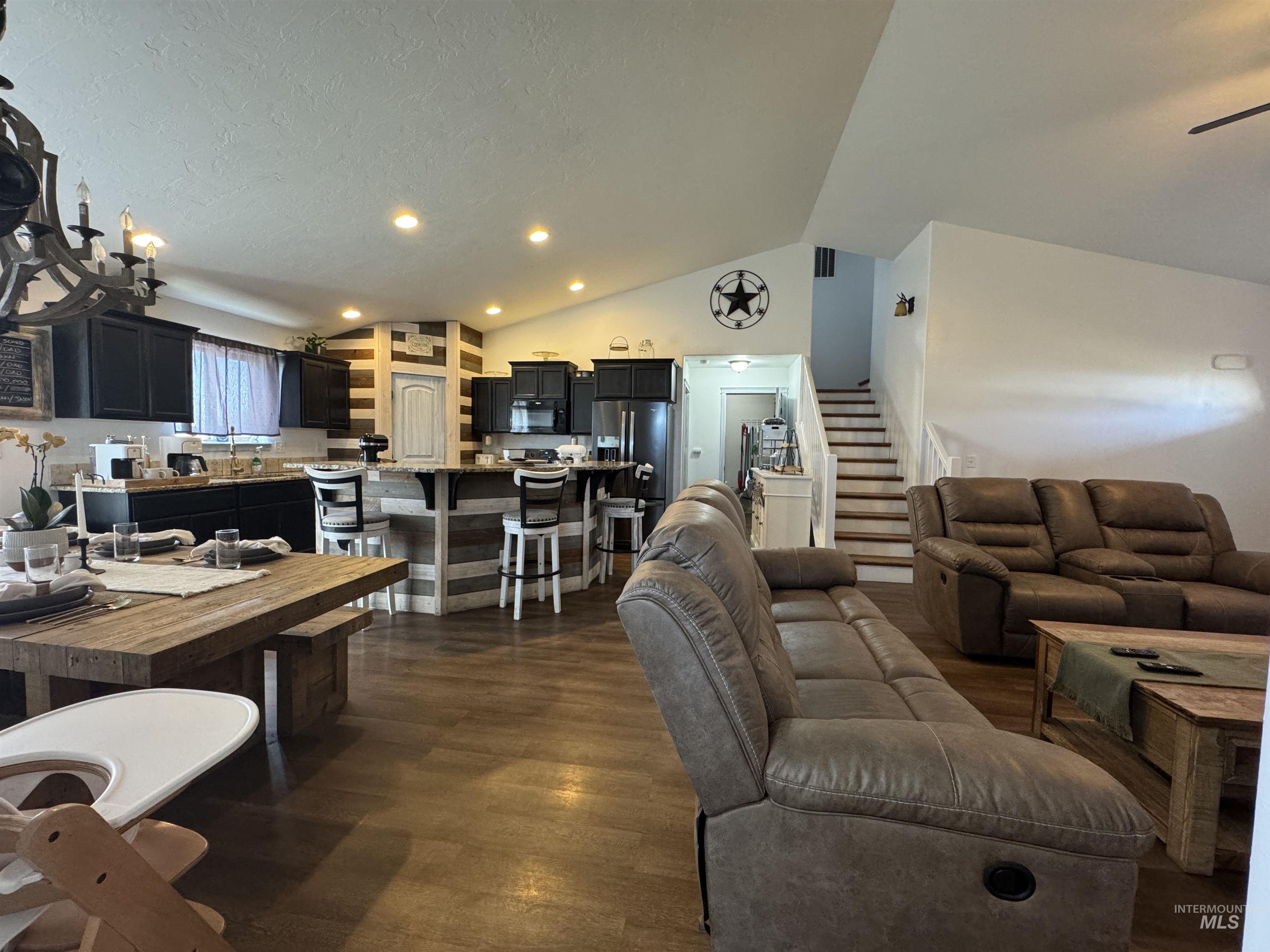 817 Owl Court, Jerome, Idaho 83338, 4 Bedrooms, 2 Bathrooms, Residential For Sale, Price $459,000, 98977476