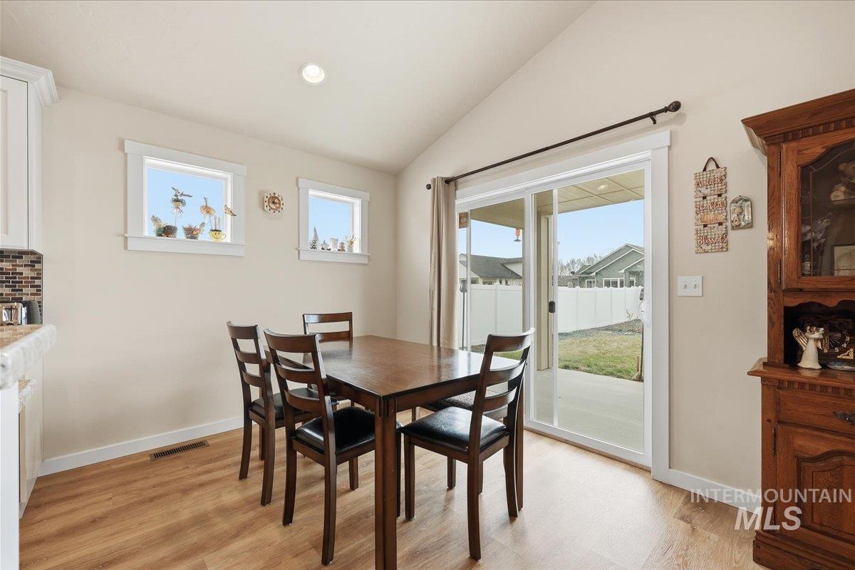 234 Maverick, Fruitland, Idaho 83619, 4 Bedrooms, 3 Bathrooms, Residential For Sale, Price $550,000, 98977479